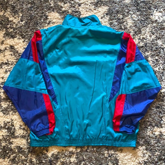 Vintage 90s Nike windbreaker. - Picture 2 of 2